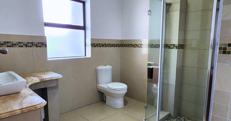 To Let 5 Bedroom Property for Rent in Pinnacle Point Golf Estate Western Cape
